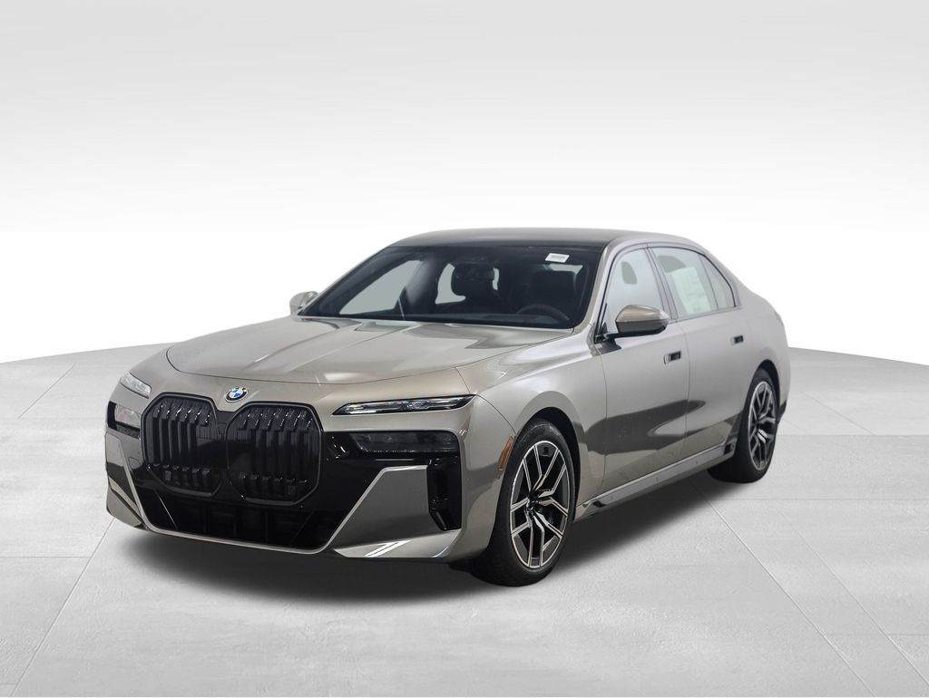 2025 BMW 7 Series 760i's photo