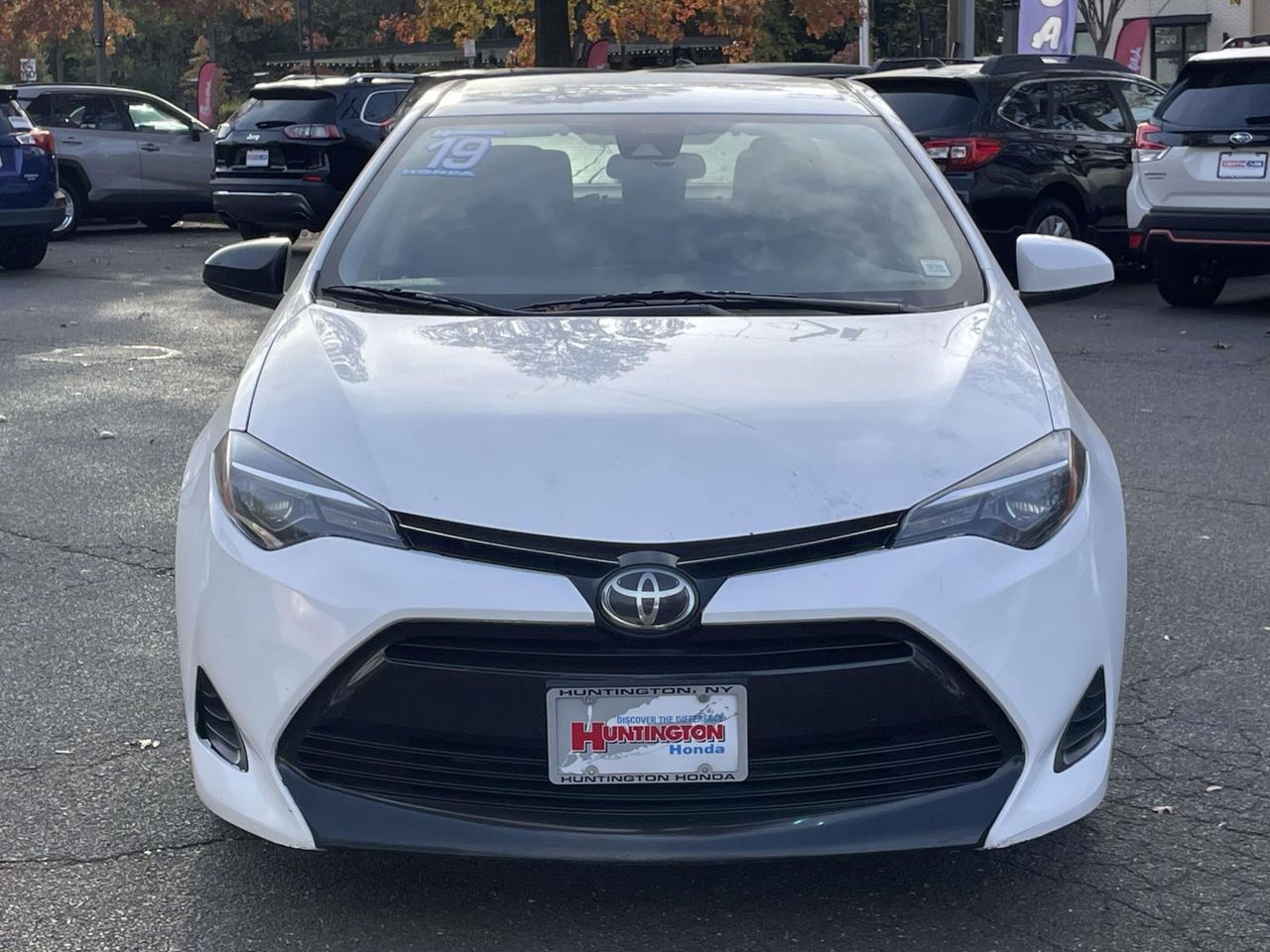 2019 Toyota Corolla L photo 2