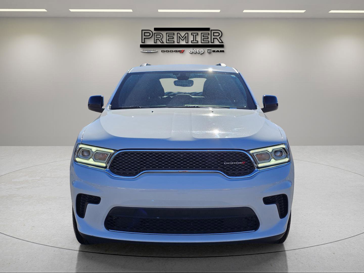 2024 Dodge Durango SXT photo 2