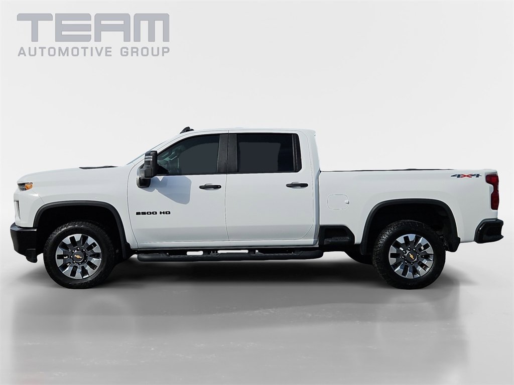 2023 Chevrolet Silverado 2500HD Custom photo 4