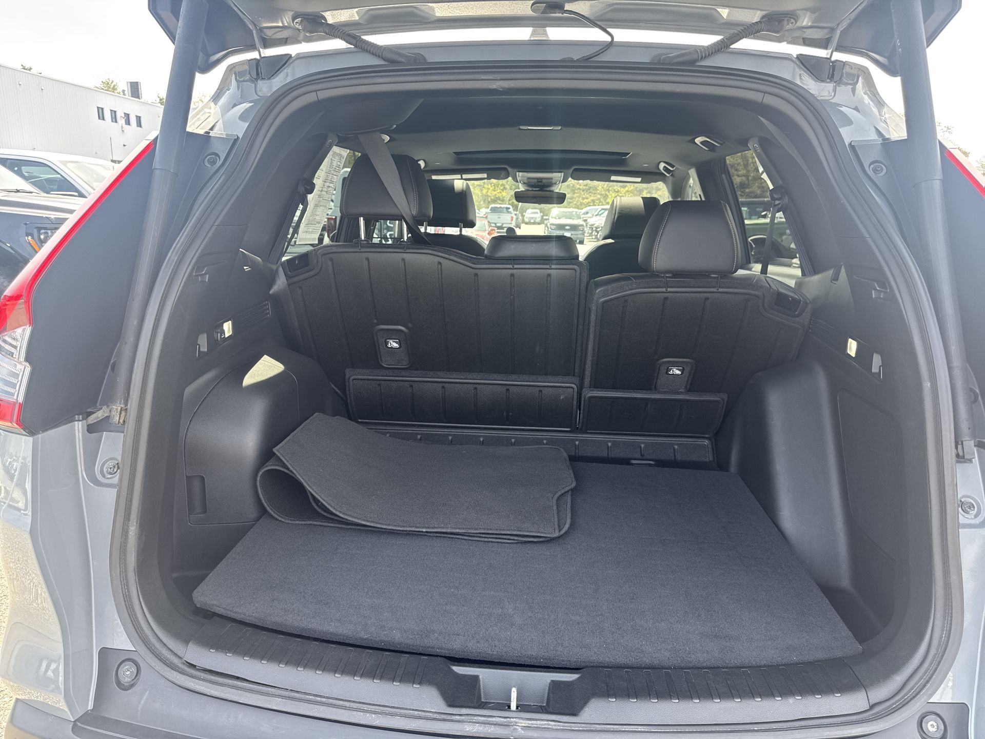 2023 Honda CR-V Sport Touring photo 3