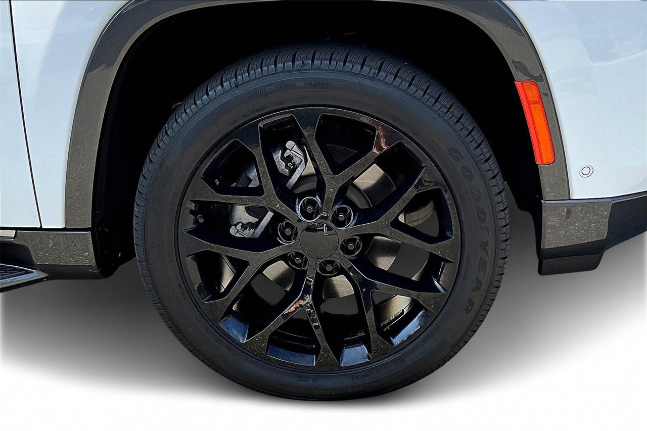 2022 Jeep Wagoneer Series II photo 30