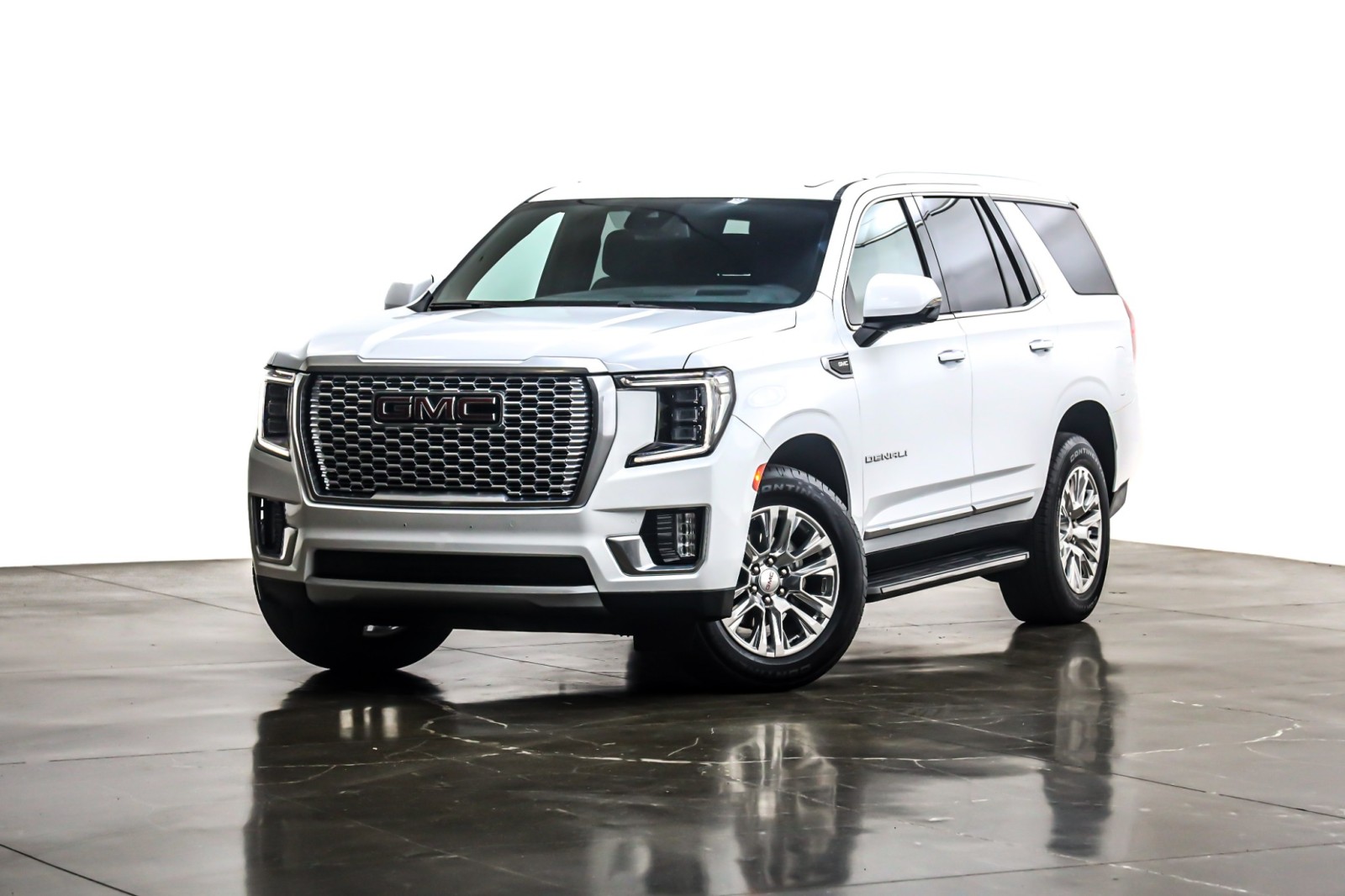 2023 GMC Yukon Denali's photo