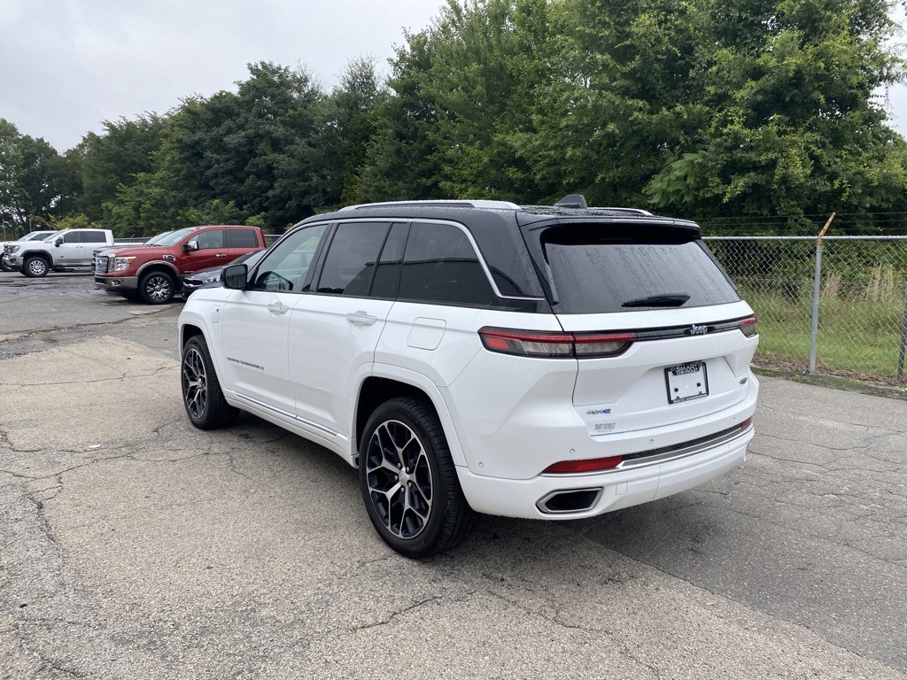 2022 Jeep Grand Cherokee Summit Reserve 4xe photo 2