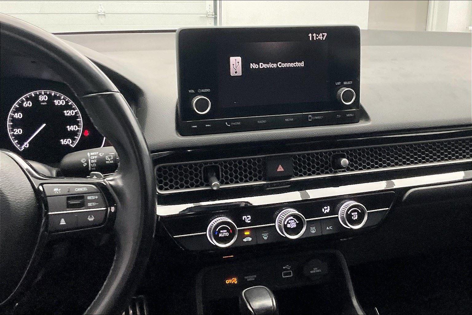 2023 Honda Civic Hatchback Sport photo 4