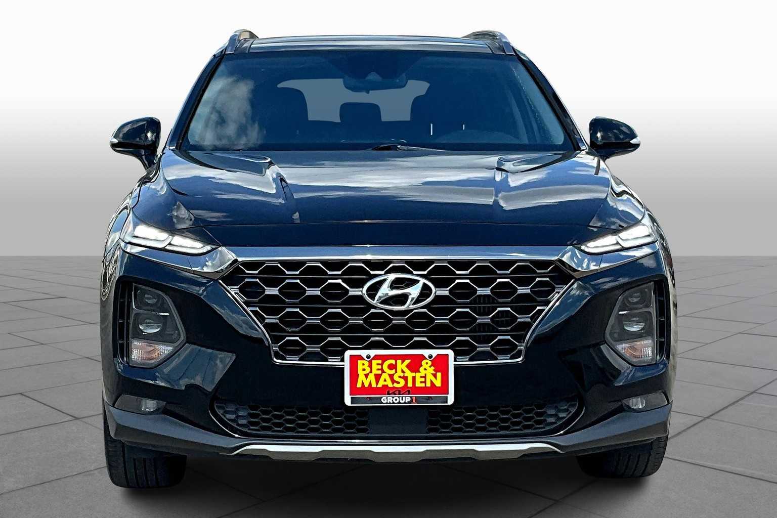 2019 Hyundai Santa Fe Limited photo 3