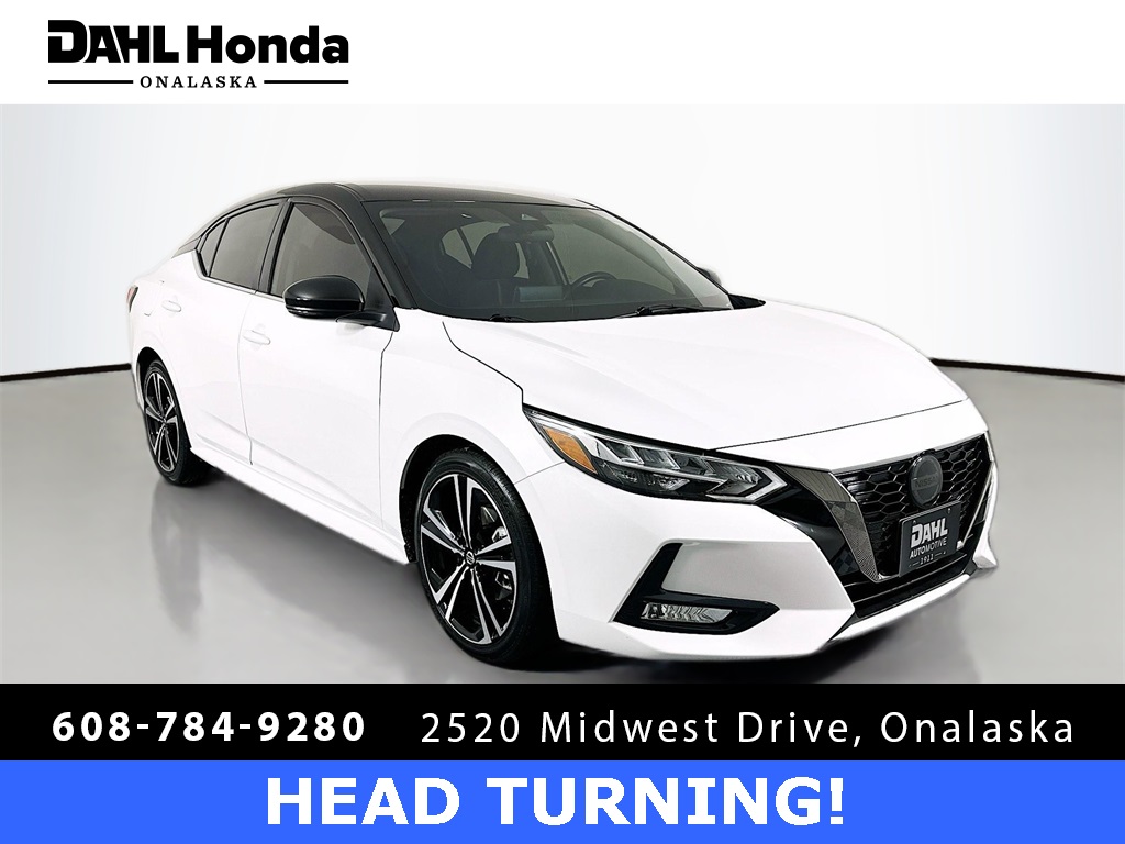 2022 Nissan Sentra SR's photo