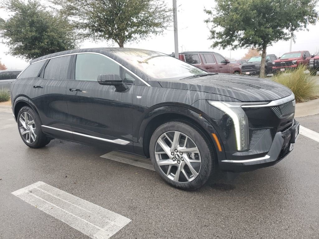 2026 Cadillac OPTIQ Premium Luxury's photo