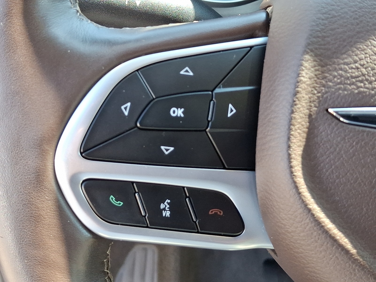 2019 Chrysler Pacifica Touring Plus photo 16