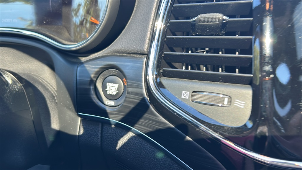 2020 Jeep Grand Cherokee Limited photo 27