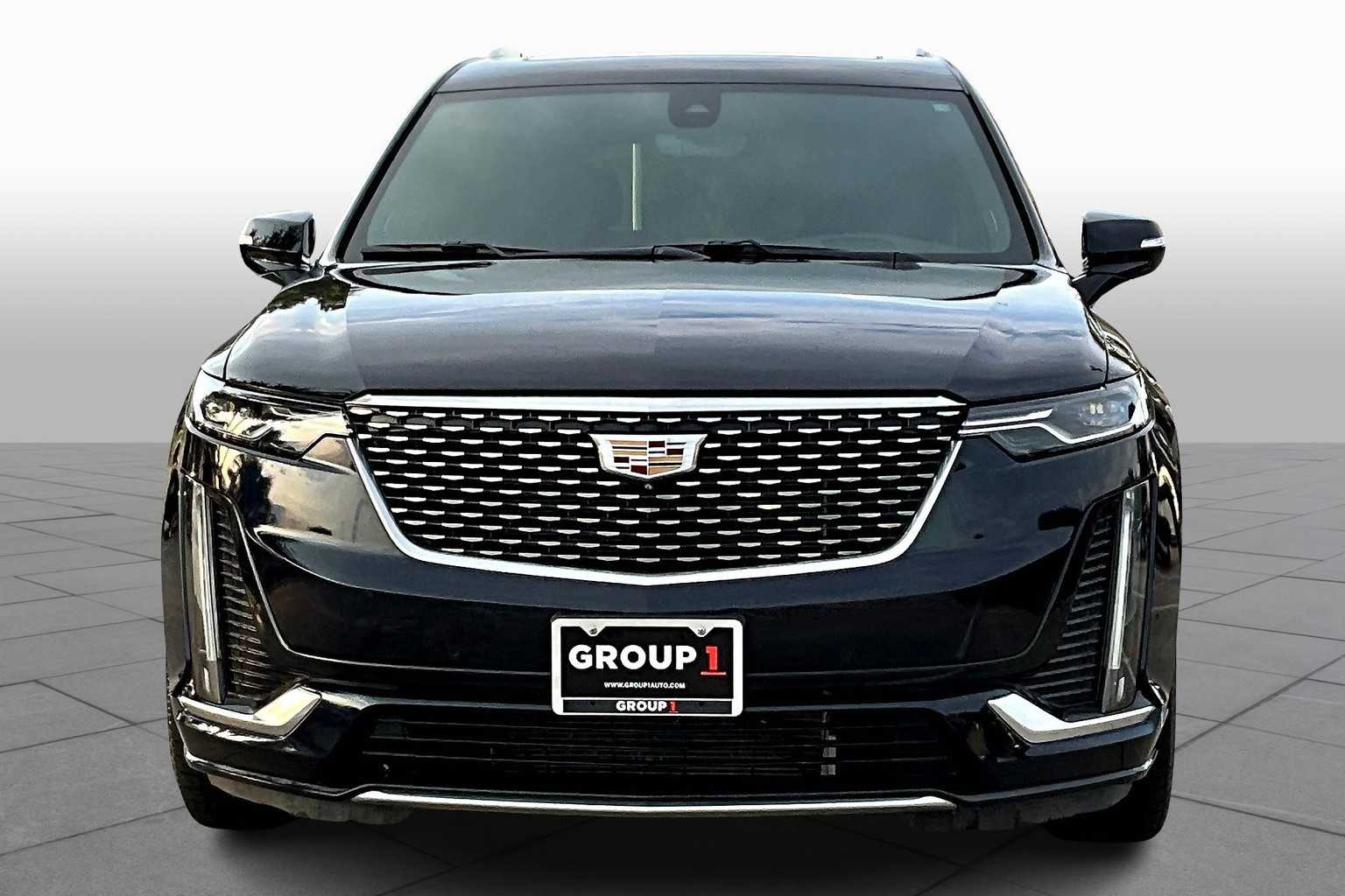 2022 Cadillac XT6 Premium Luxury photo 3