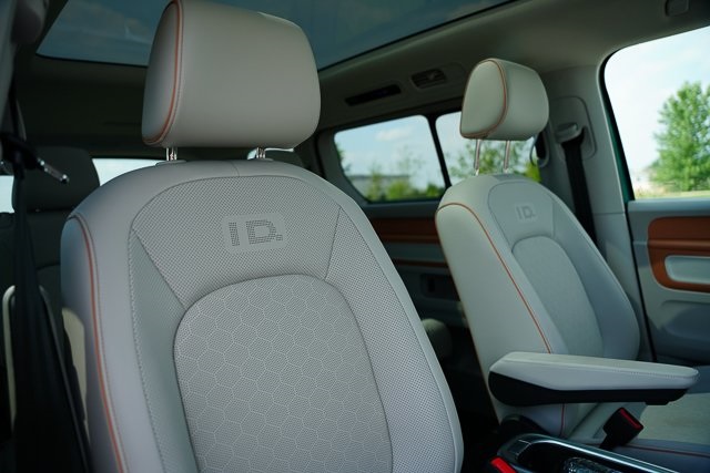 2025 Volkswagen ID. Buzz photo 34