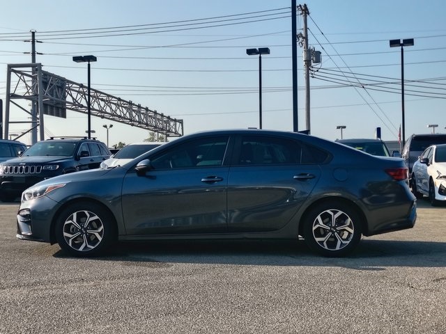 2019 Kia Forte LXS photo 5
