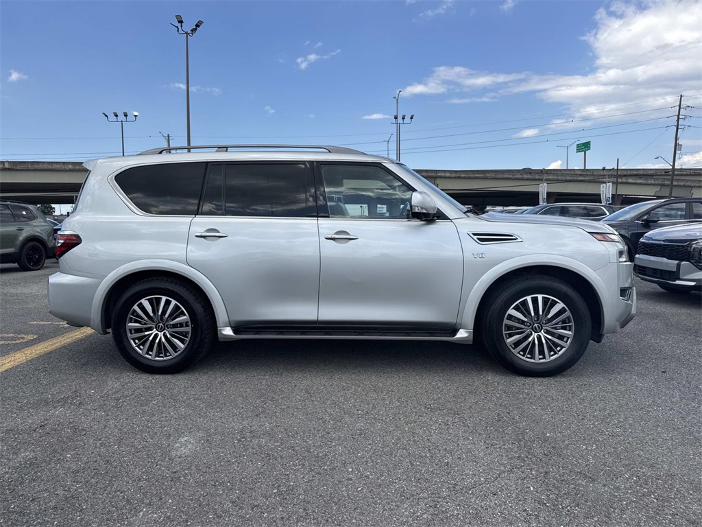 2021 Nissan Armada SL photo 6