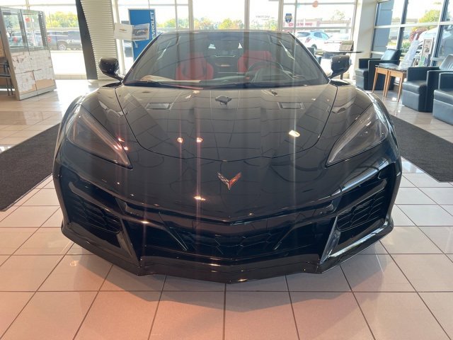 2025 Chevrolet Corvette Z06 2LZ photo 2