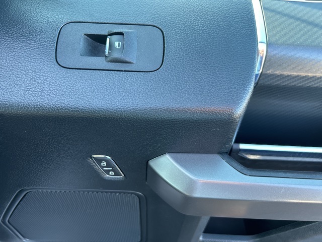2019 Ford F-150 XLT photo 18