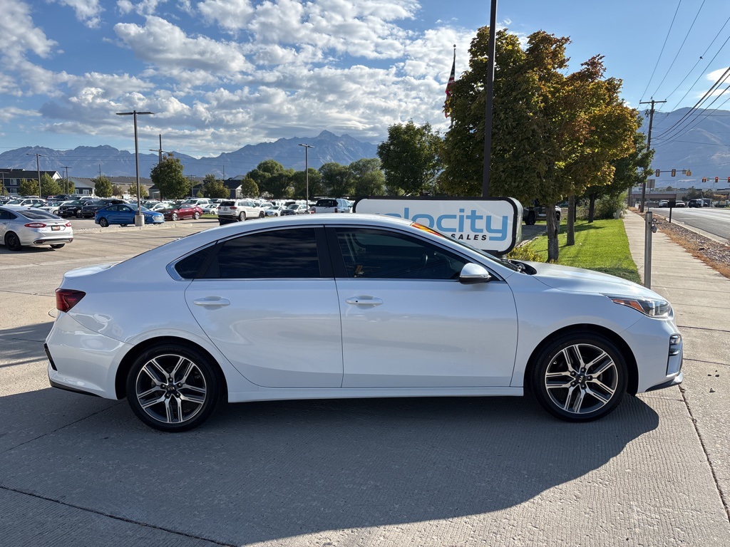 2019 Kia Forte EX photo 3