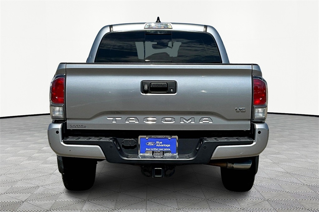 2021 Toyota Tacoma TRD Sport photo 4