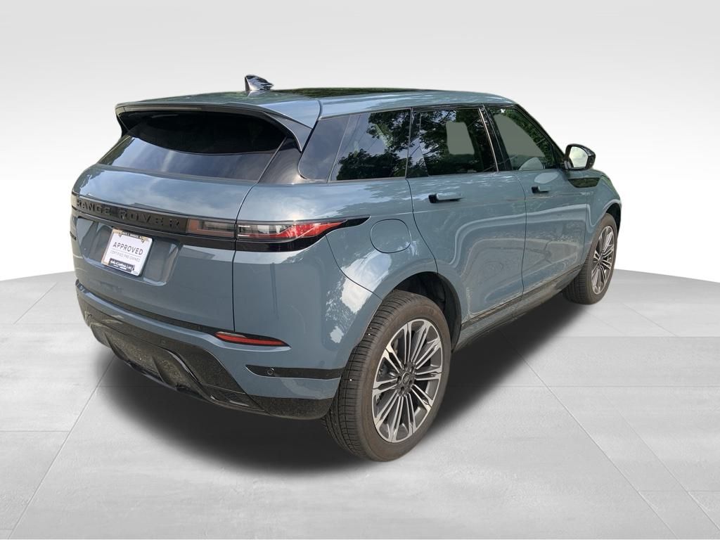 2025 Land Rover Range Rover Evoque Dynamic SE photo 8