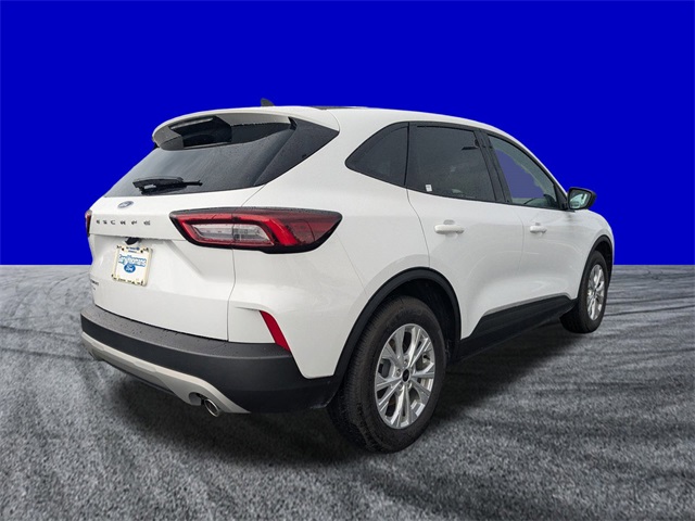 2025 Ford Escape Active photo 2