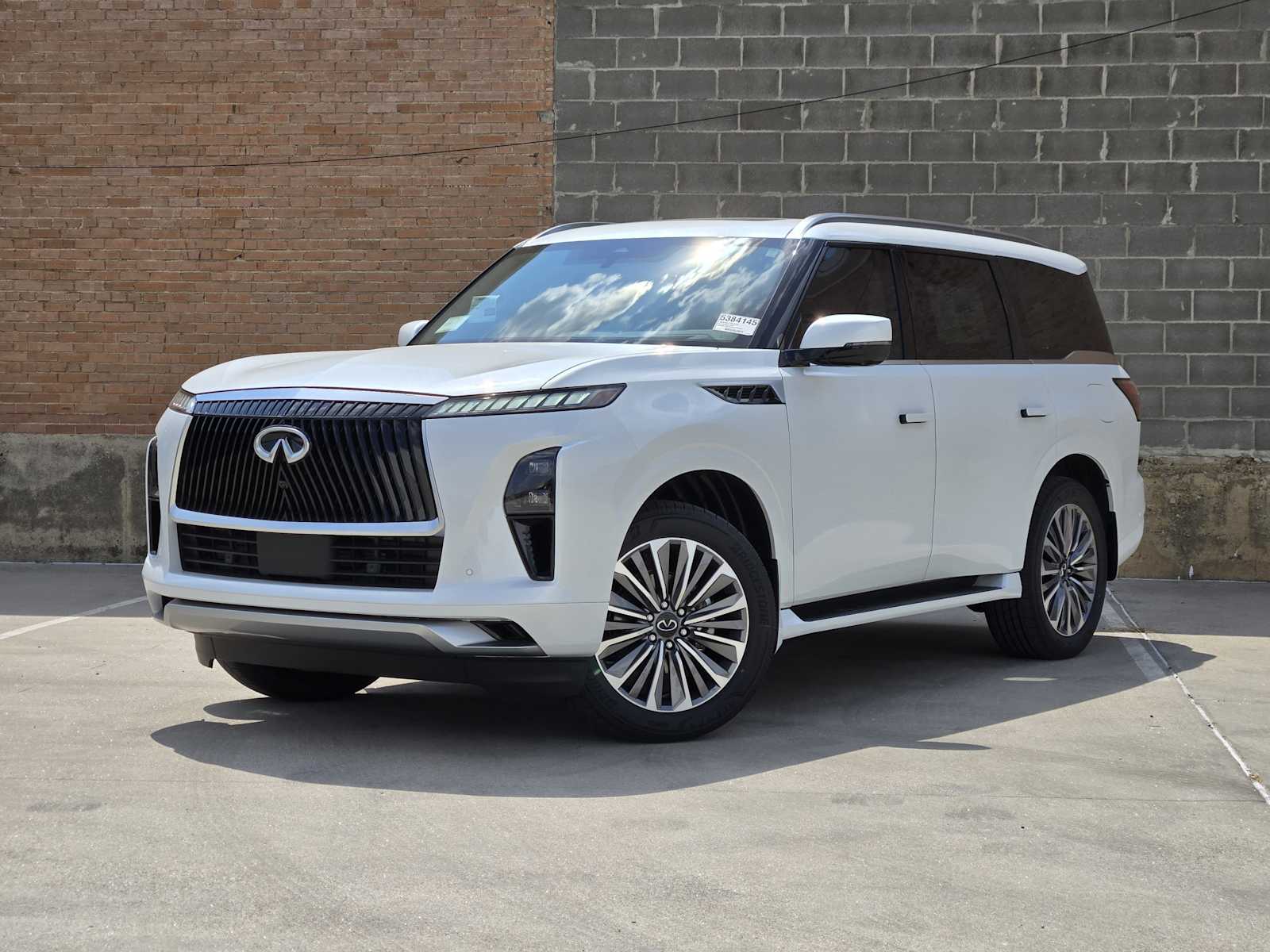 2026 INFINITI QX80 Luxe's photo