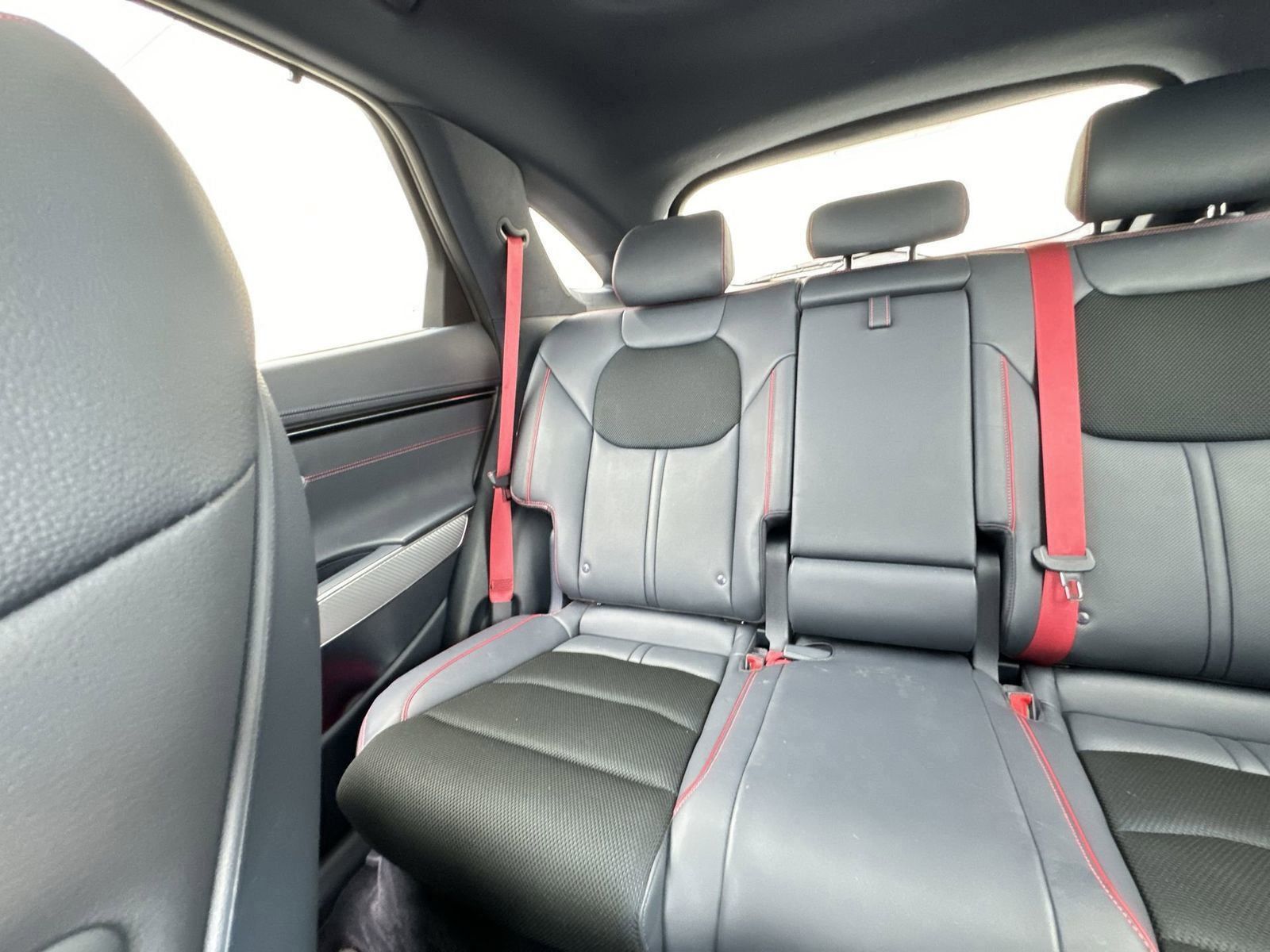 2023 Genesis GV70 2.5T photo 12