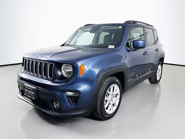 Used 2021 Jeep Renegade Latitude with VIN ZACNJCBB5MPM66765 for sale in Bloomington, IL