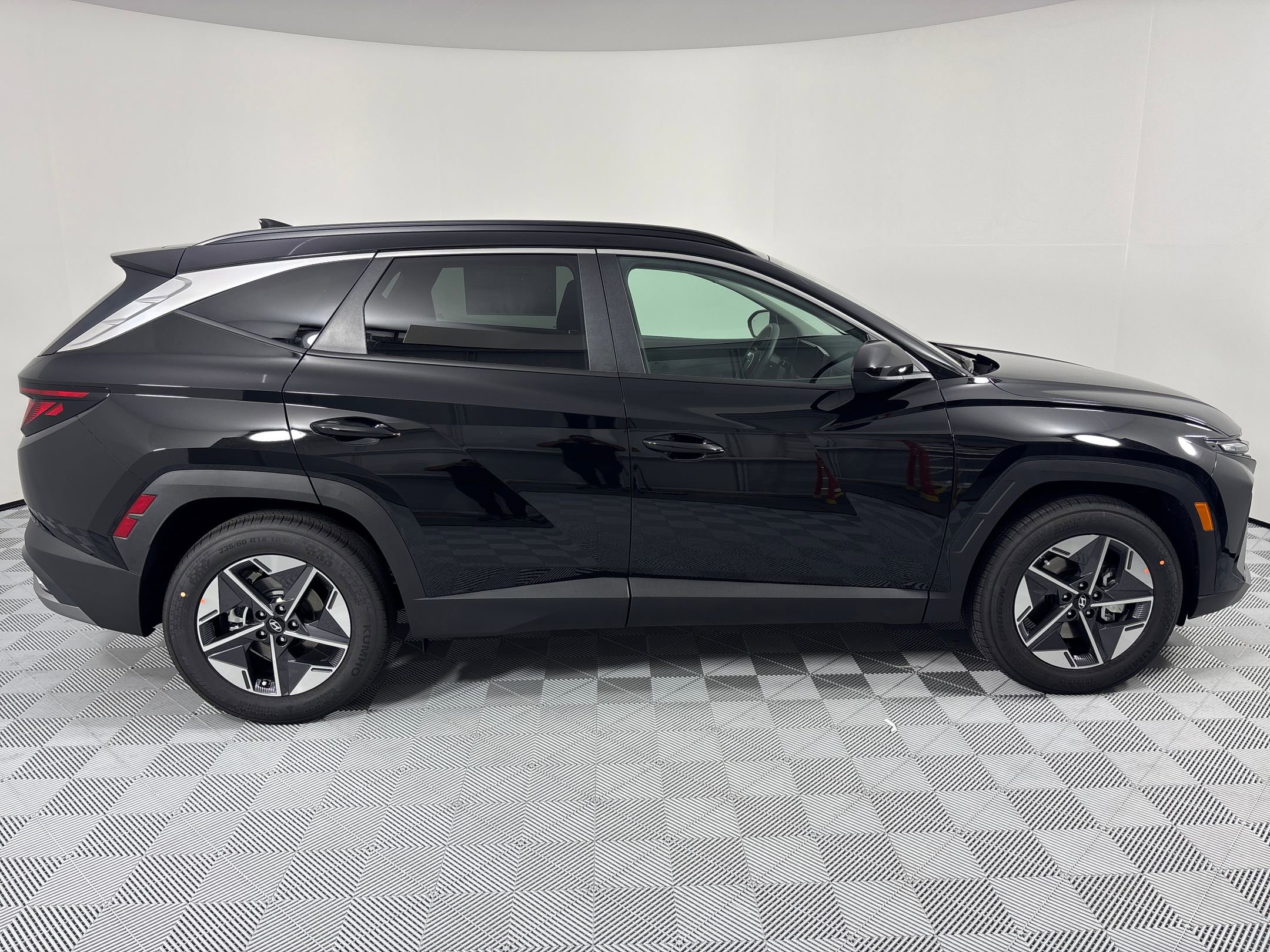 2026 Hyundai Tucson SEL photo 7