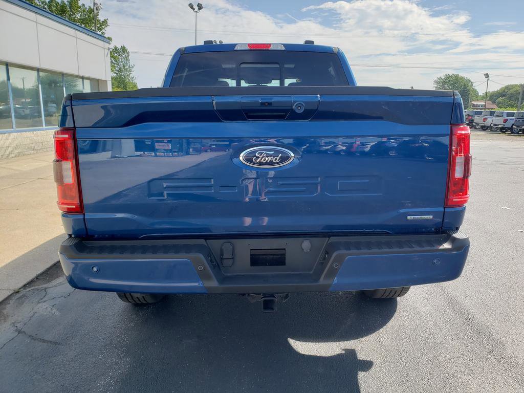 2023 Ford F-150 XLT photo 5