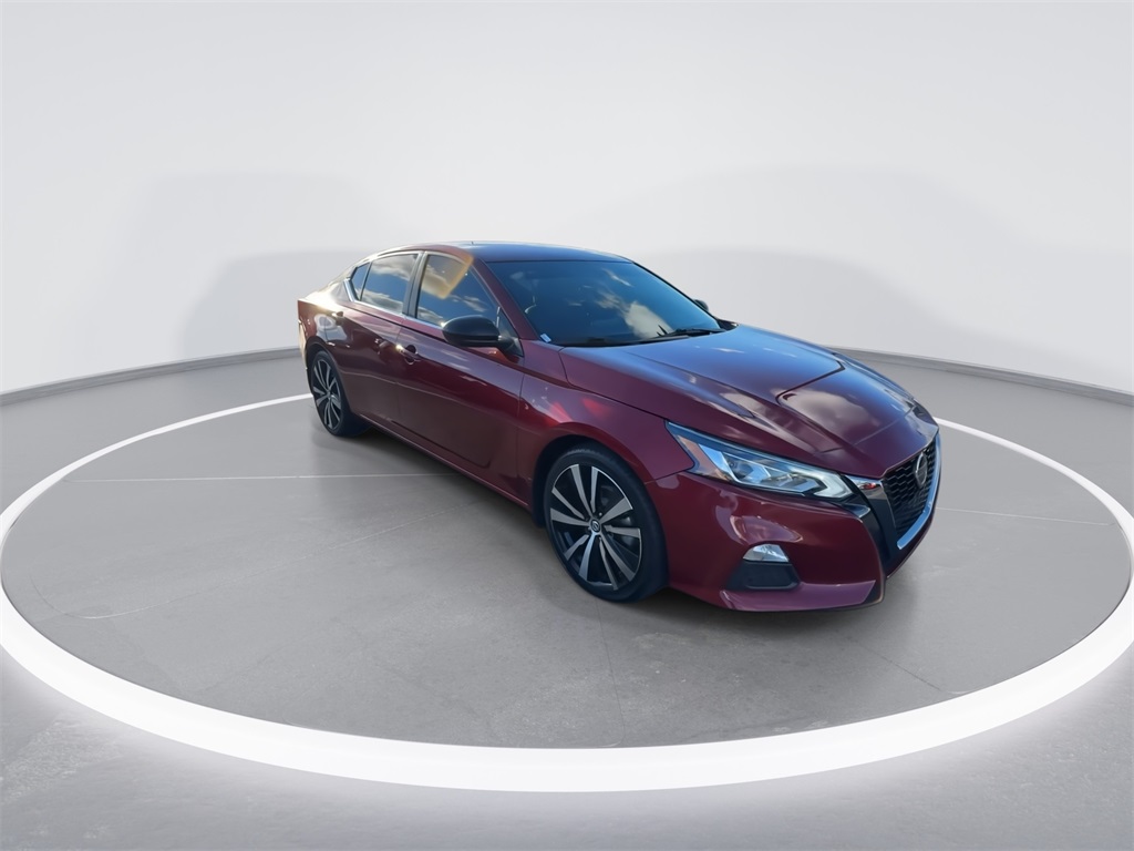 2019 Nissan Altima 2.5 SR photo 2