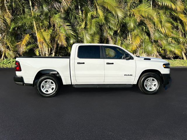 2025 Ram 1500 Tradesman photo 3
