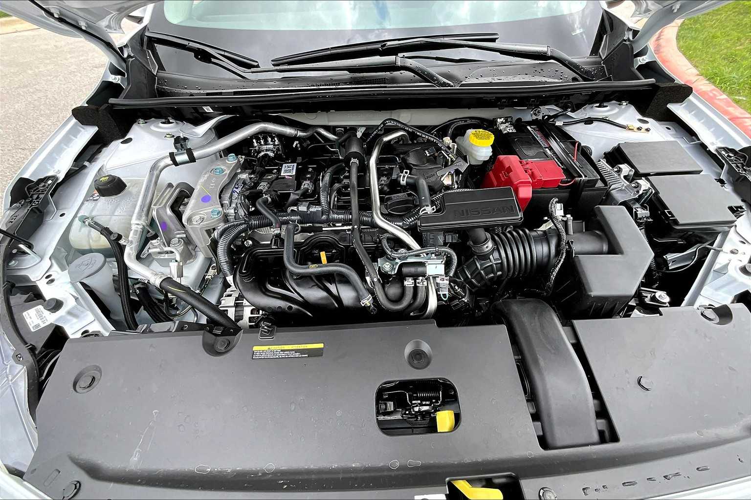 2025 Nissan Sentra SV photo 14