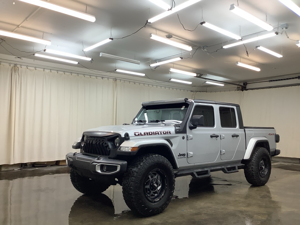 2022 Jeep Gladiator Sport S's photo