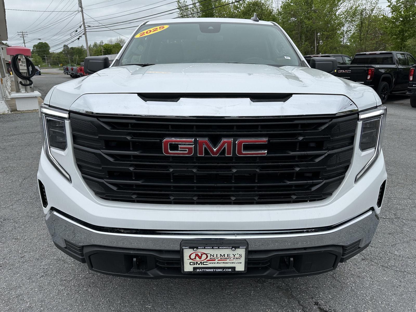 2025 Gmc Sierra 1500 Pro photo 2
