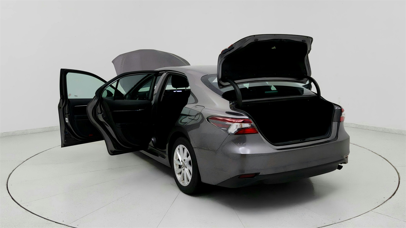 2024 Toyota Camry LE photo 11