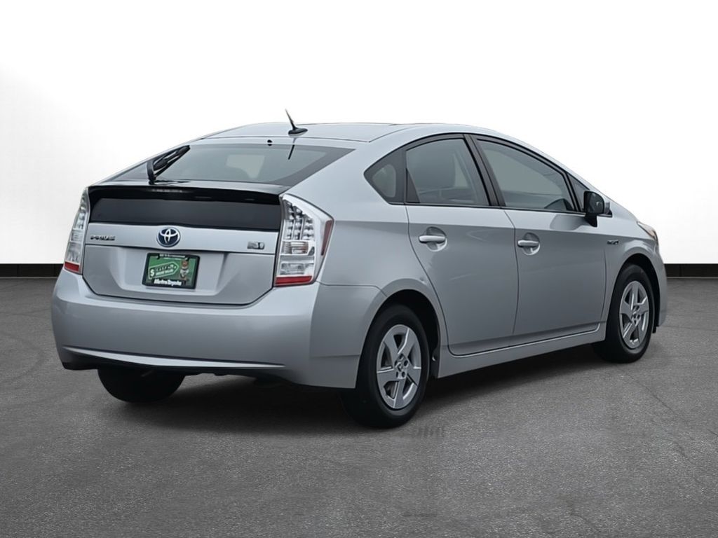 2010 Toyota Prius Two photo 4