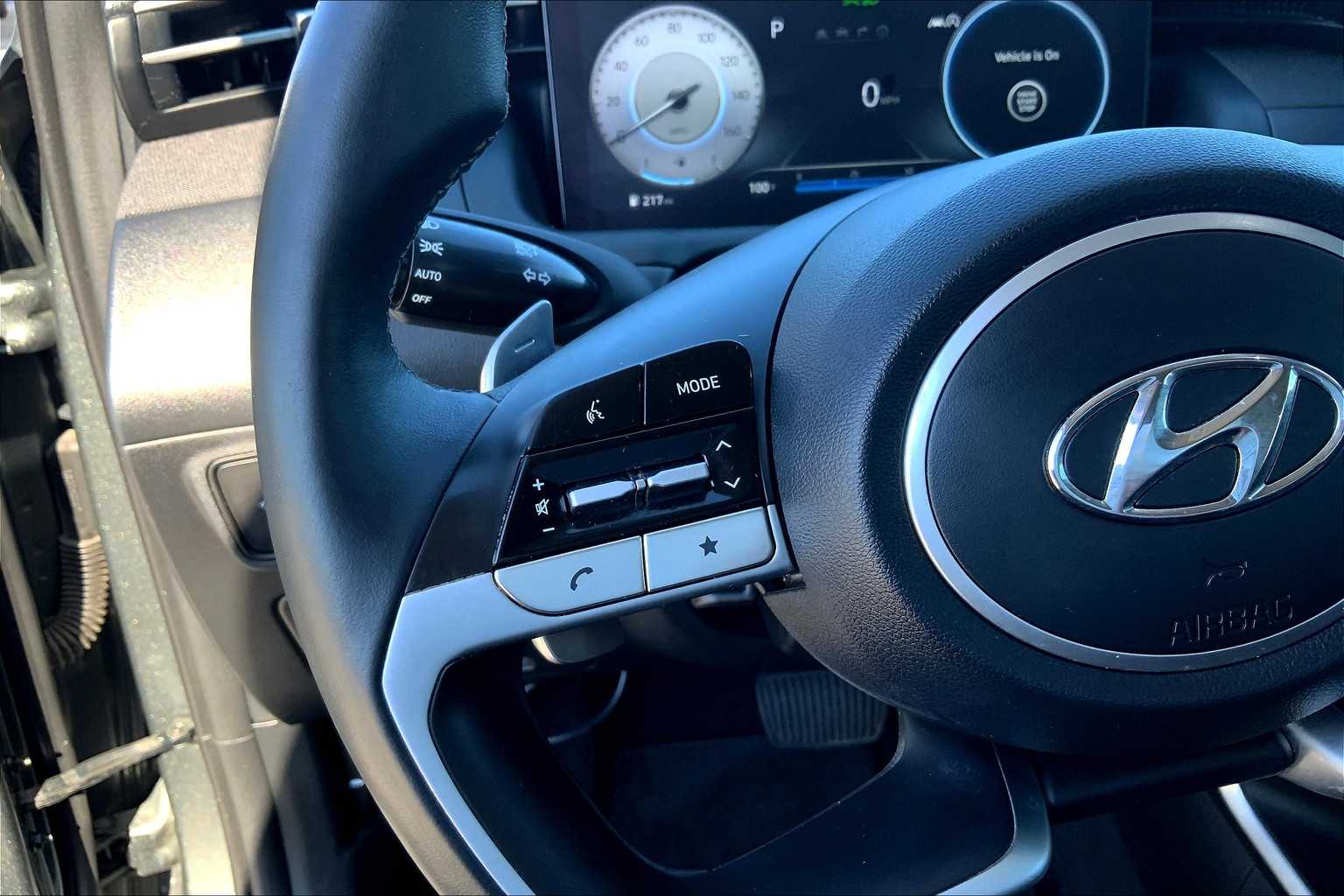 2022 Hyundai Tucson Limited photo 23