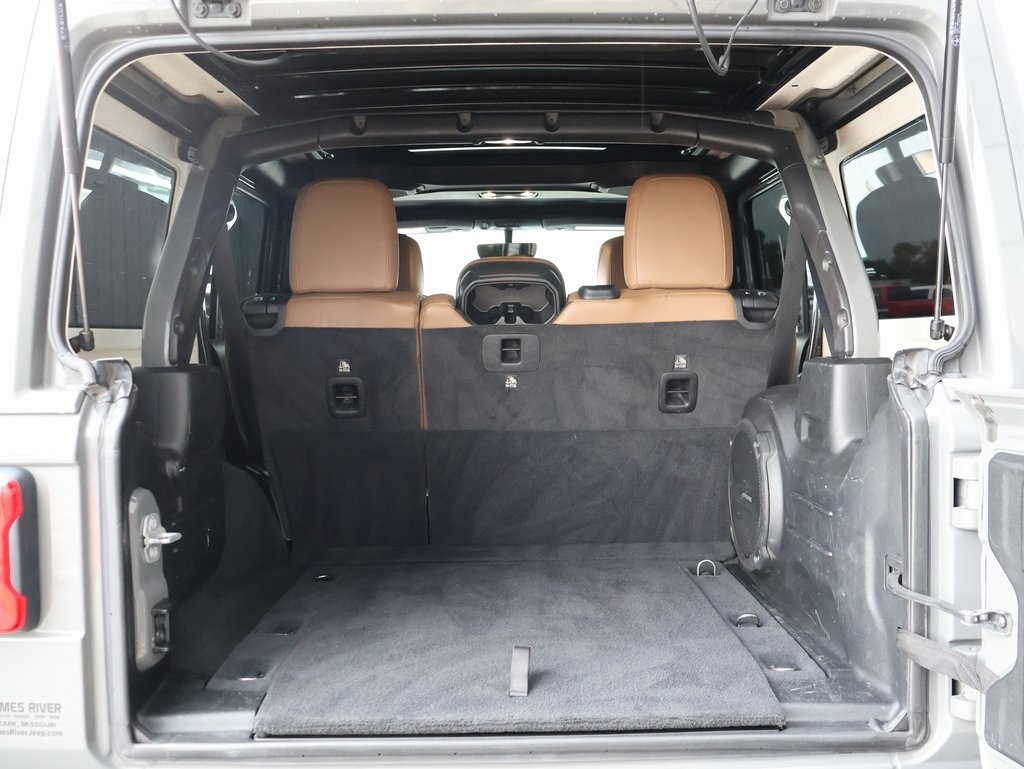 2020 Jeep Wrangler Unlimited Rubicon photo 13