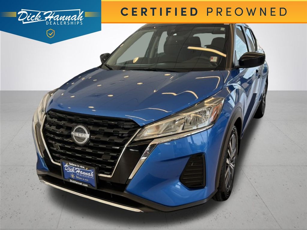 2023 Nissan Kicks SV