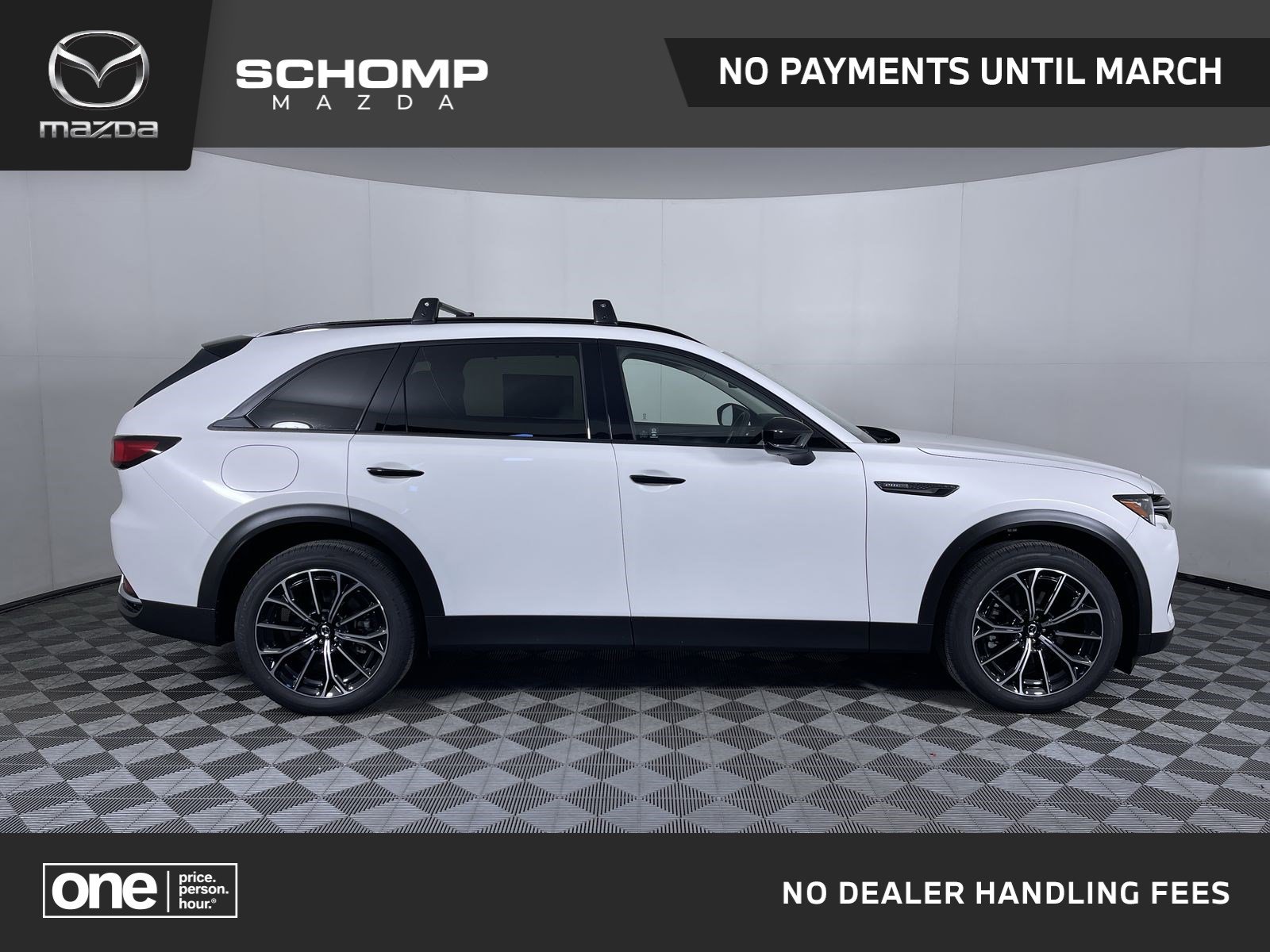 2025 Mazda CX-70 Premium Package's photo