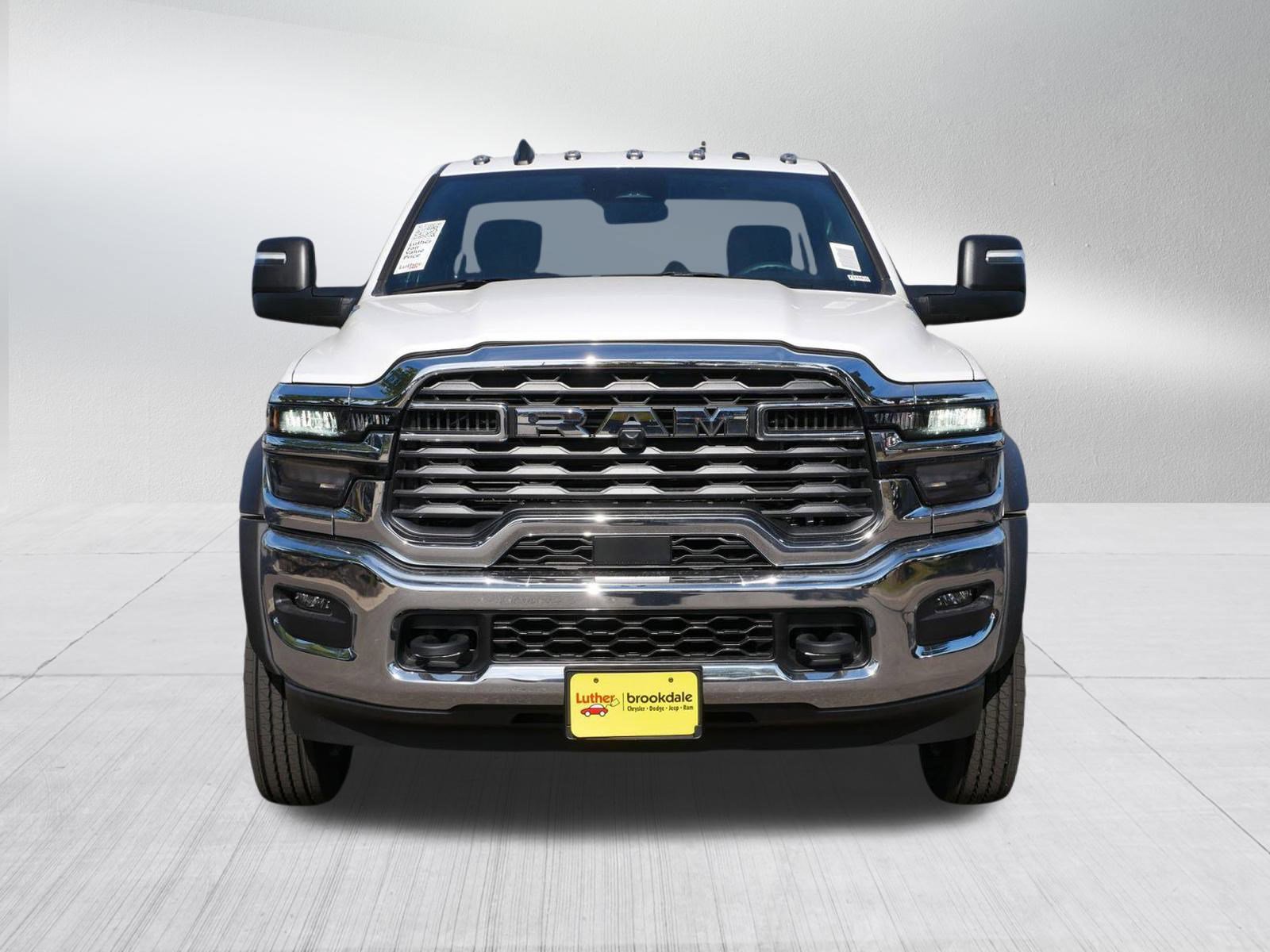 2026 Ram 5500 Tradesman photo 2