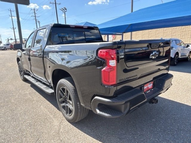 2026 Chevrolet Silverado 1500 RST photo 4