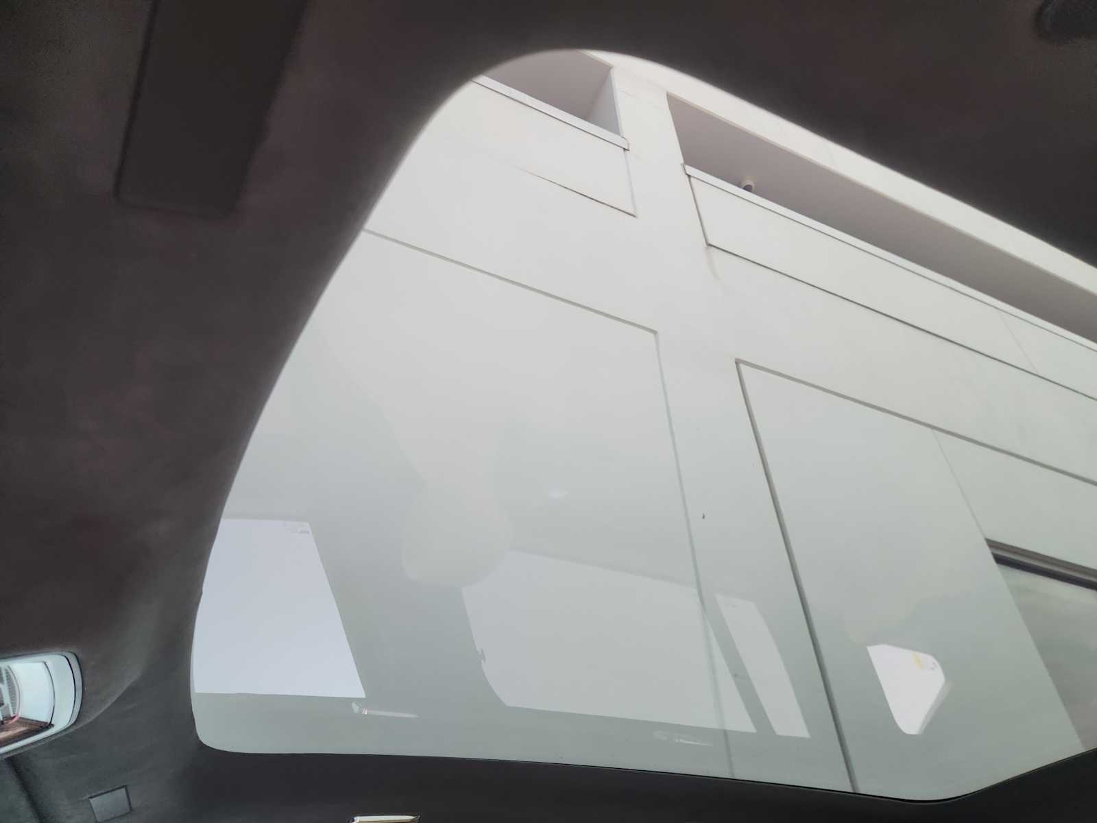 2025 Cadillac Escalade IQ Luxury photo 14