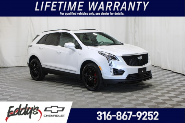 Certified Pre-Owned 2022 Cadillac XT5 AWD Sport