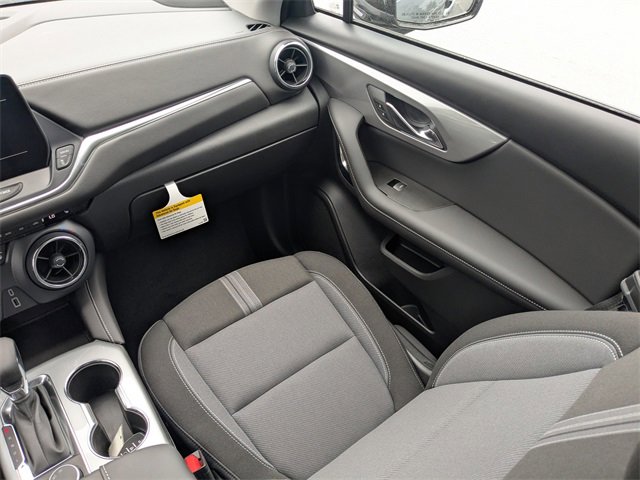 2025 Chevrolet Blazer 2LT photo 17
