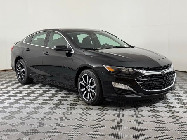 2025 Chevrolet Malibu RS