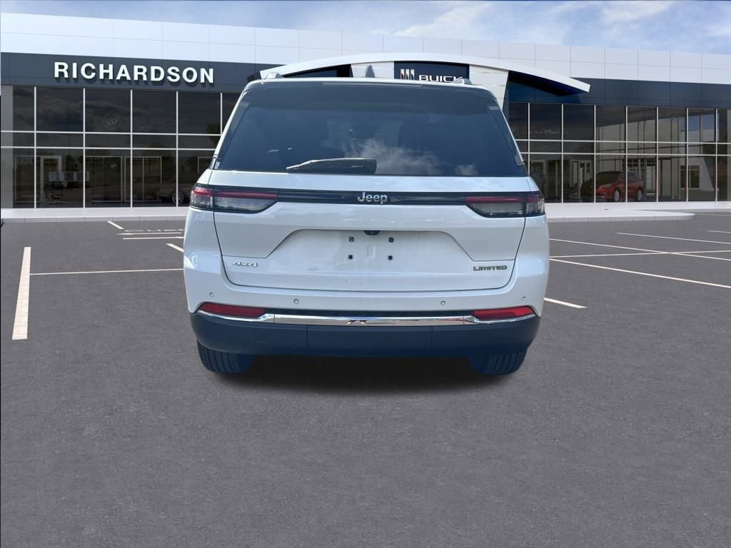2022 Jeep Grand Cherokee Limited photo 4