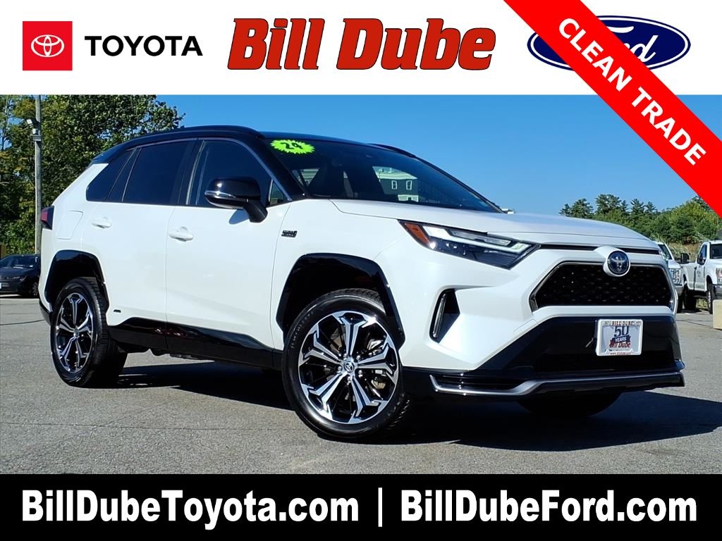 2024 Toyota RAV4 XSE's photo