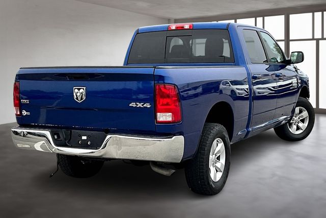 2019 Ram 1500 Classic SLT photo 3