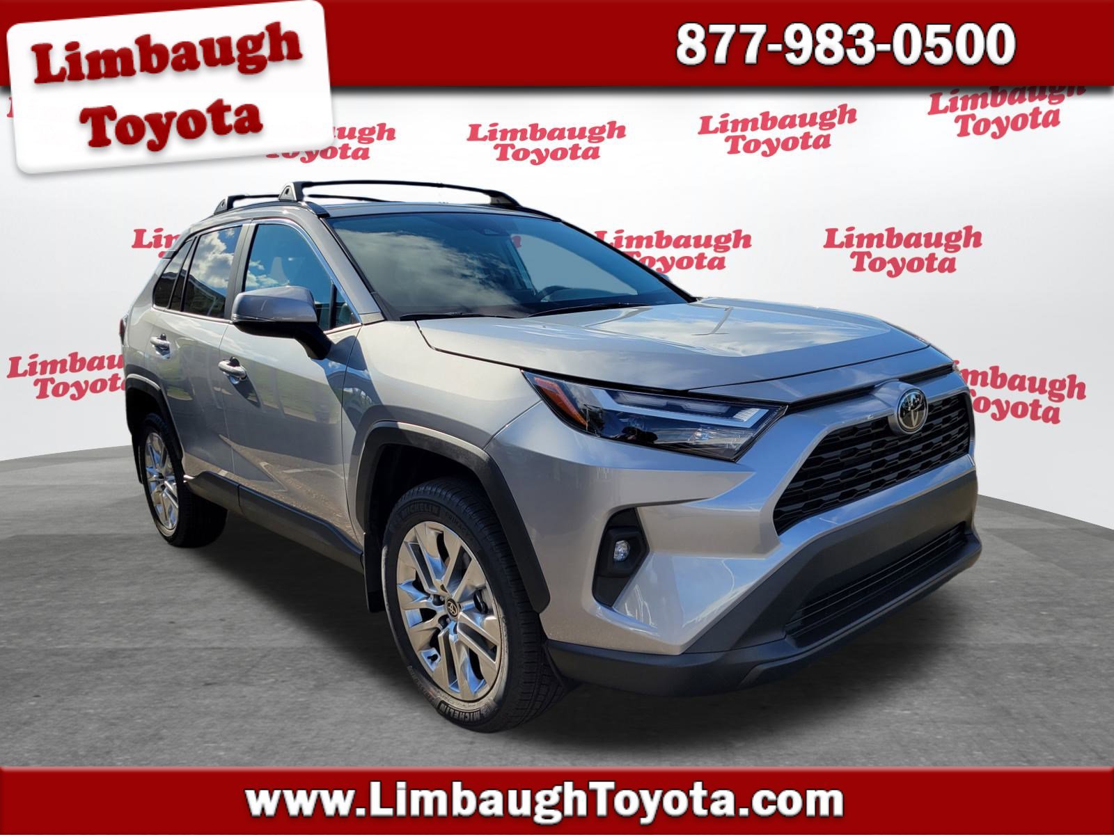 2025 Toyota RAV4 XLE Premium's photo
